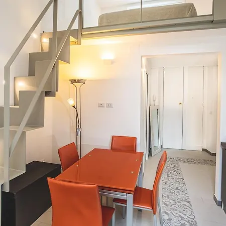 Roma 93 Apartment *